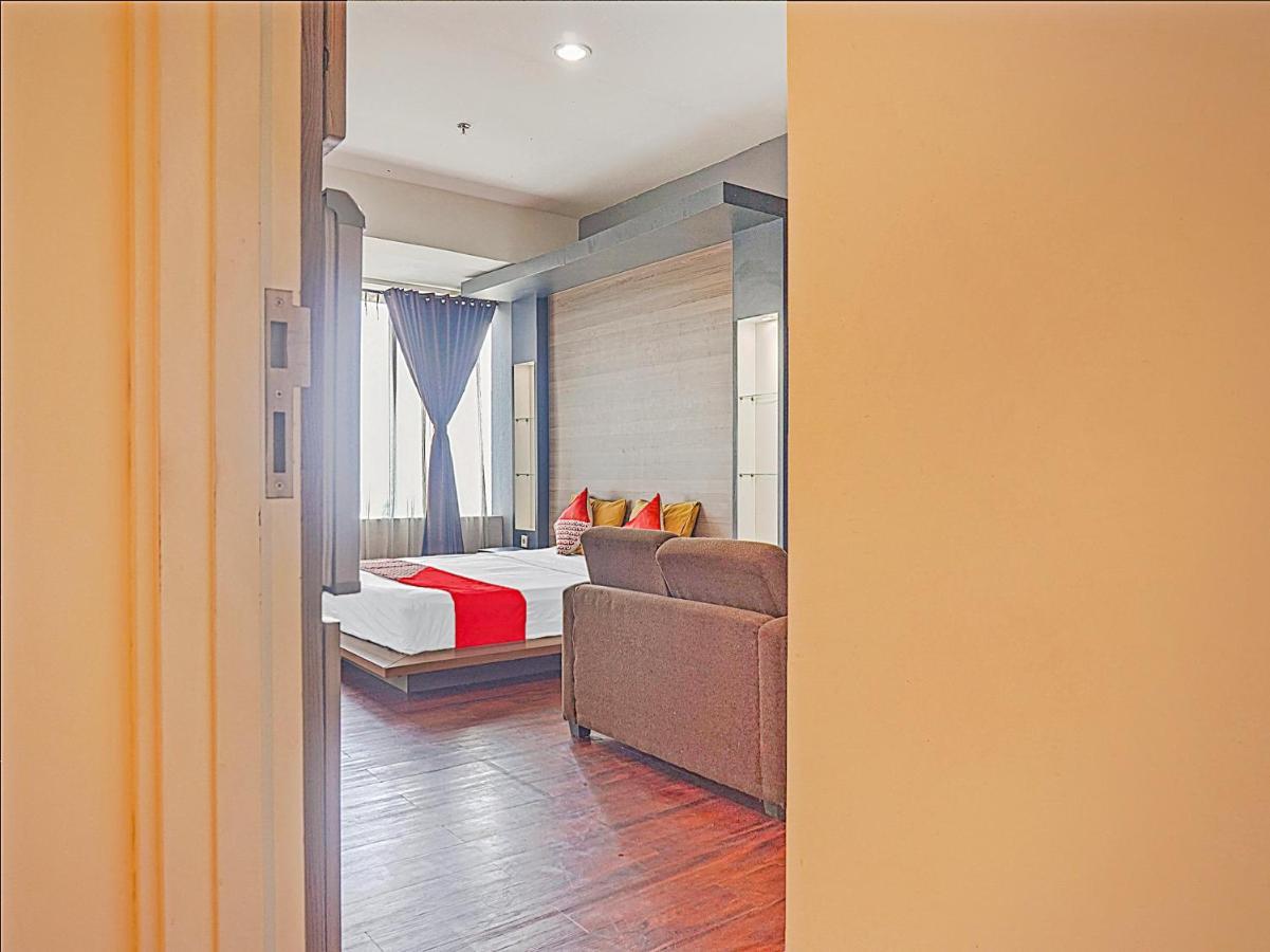 Oyo 90776 Fortune 88 Grand Kamala Lagoon Bekasi Exteriör bild
